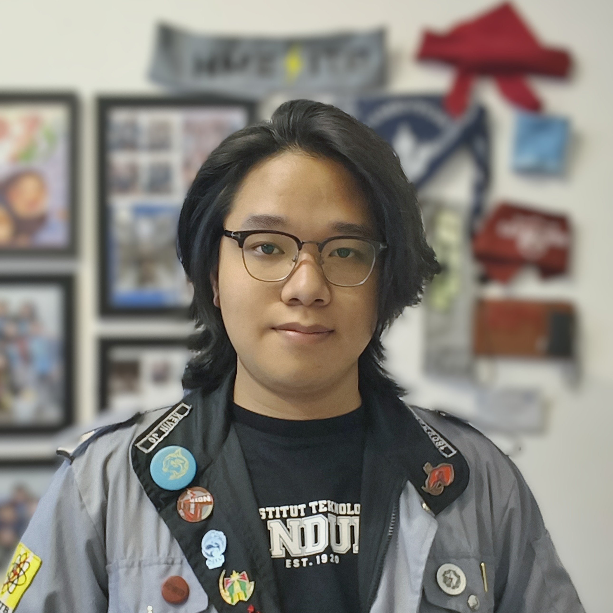 Kevin Johansen T (EP'23)